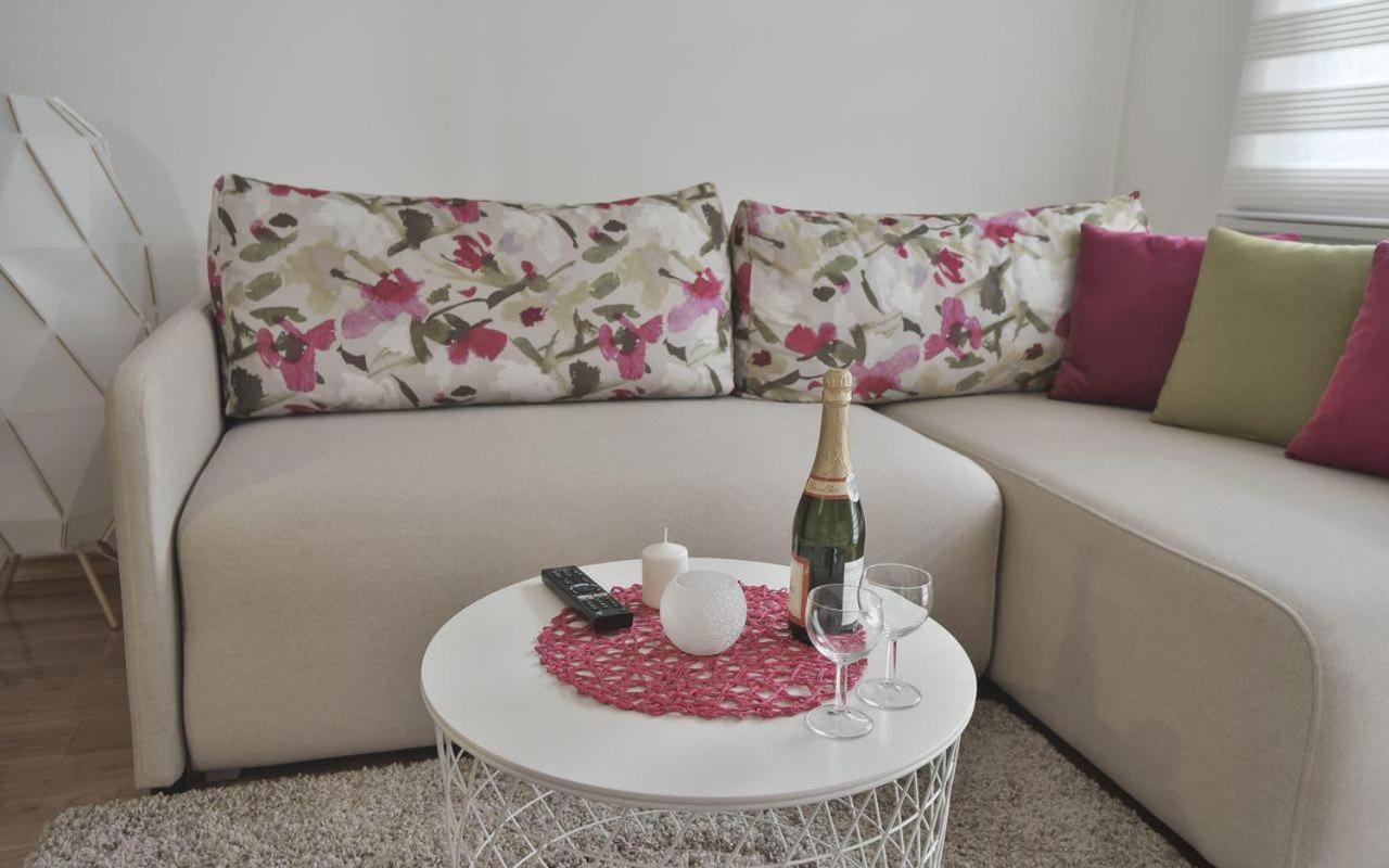 Lux Apartman Daria Zlatibor Bagian luar foto