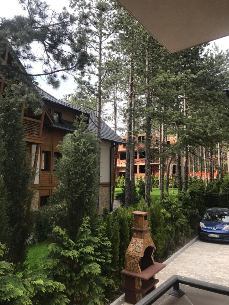 Lux Apartman Daria Zlatibor Bagian luar foto